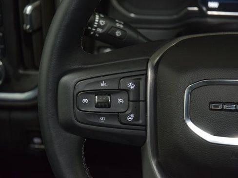 Used 2022 GMC Sierra 3500 Denali w/ Denali Ultimate Package image 40