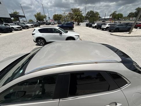 Used 2024 MAZDA CX-30 AWD 2.5 S w/ Select Sport Pkg image 4