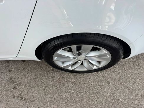 Used 2014 Buick Regal Premium FWD image 29