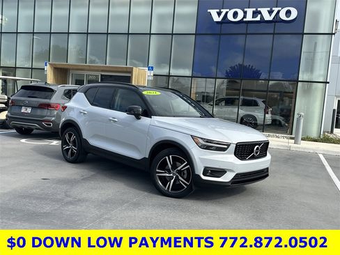 Used 2021 Volvo XC40 T5 R-Design w/ Protection Package Premier image 1