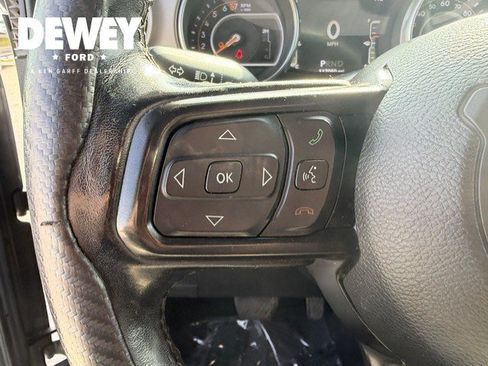 Used 2020 Jeep Gladiator Sport w/ Quick Order Package 24S AWD/4WD image 14