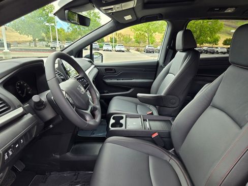 New 2026 Honda Odyssey Sport-L image 26