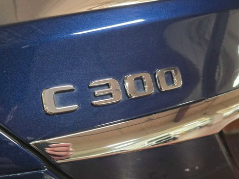 Used 2017 Mercedes-Benz C 300 Sedan image 14
