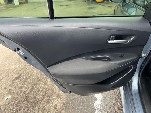 Used 2020 Toyota Corolla LE image 24