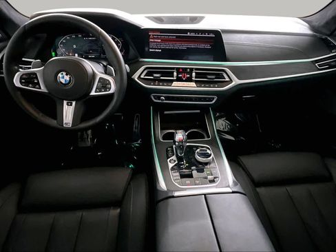 Used 2020 BMW X7 M50i w/ Dynamic Handling Package AWD/4WD image 16