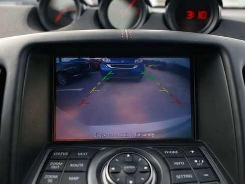 Used 2020 Nissan 370Z NISMO image 34