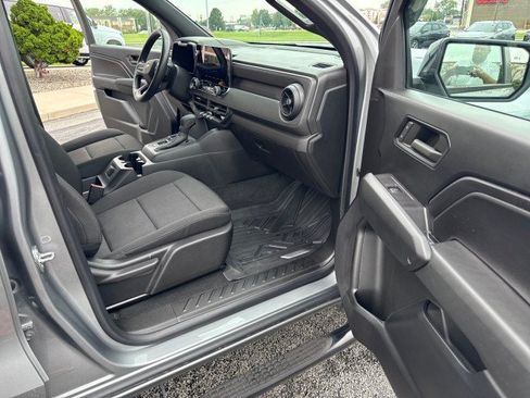 Used 2023 Chevrolet Colorado W/T w/ LPO, Pro Essentials Package RWD image 27