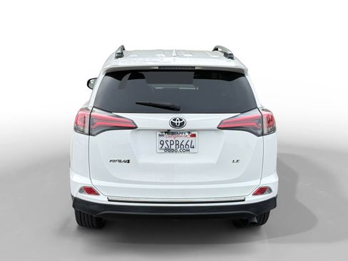 Used 2018 Toyota RAV4 LE w/ All Weather Liner Package image 4