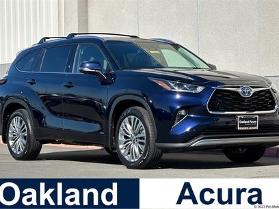 Used 2024 Toyota Highlander Platinum