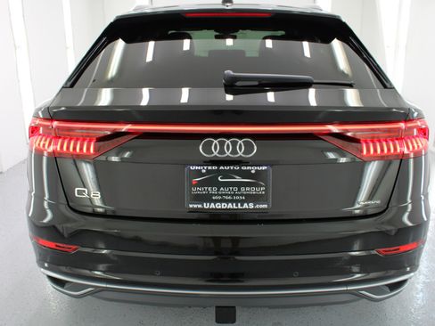 Used 2019 Audi Q8 Premium w/ Convenience Package image 8