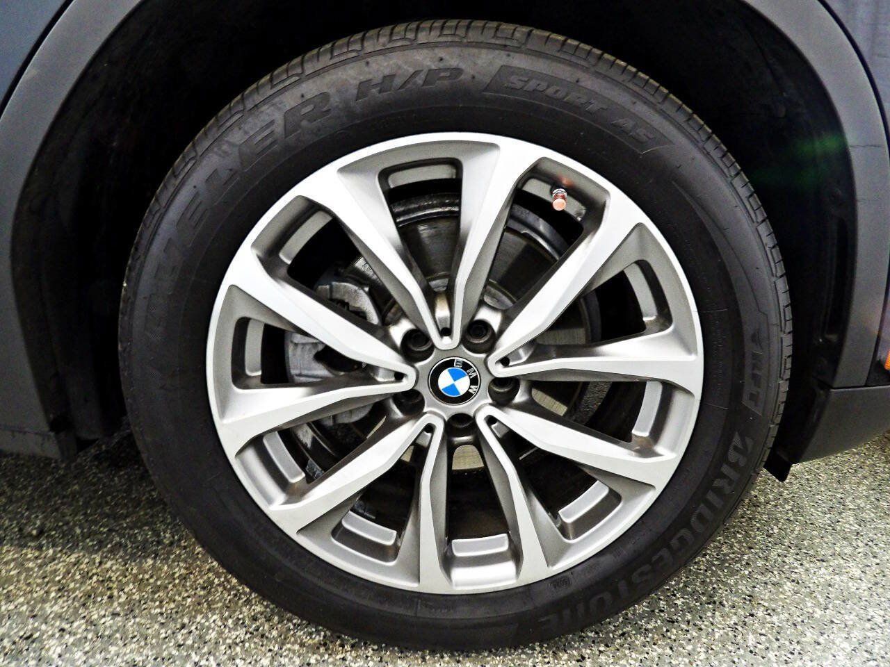 Used 2019 BMW X3 sDrive30i w/ Executive Package RWD image 23