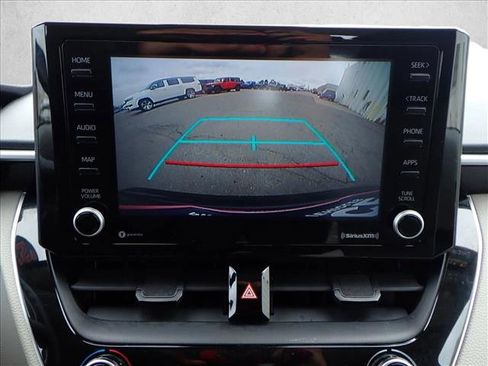 Used 2022 Toyota Corolla LE FWD image 14