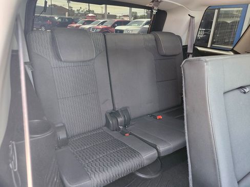 Used 2016 Chevrolet Tahoe LS w/ Enhanced Driver Alert Package RWD image 22