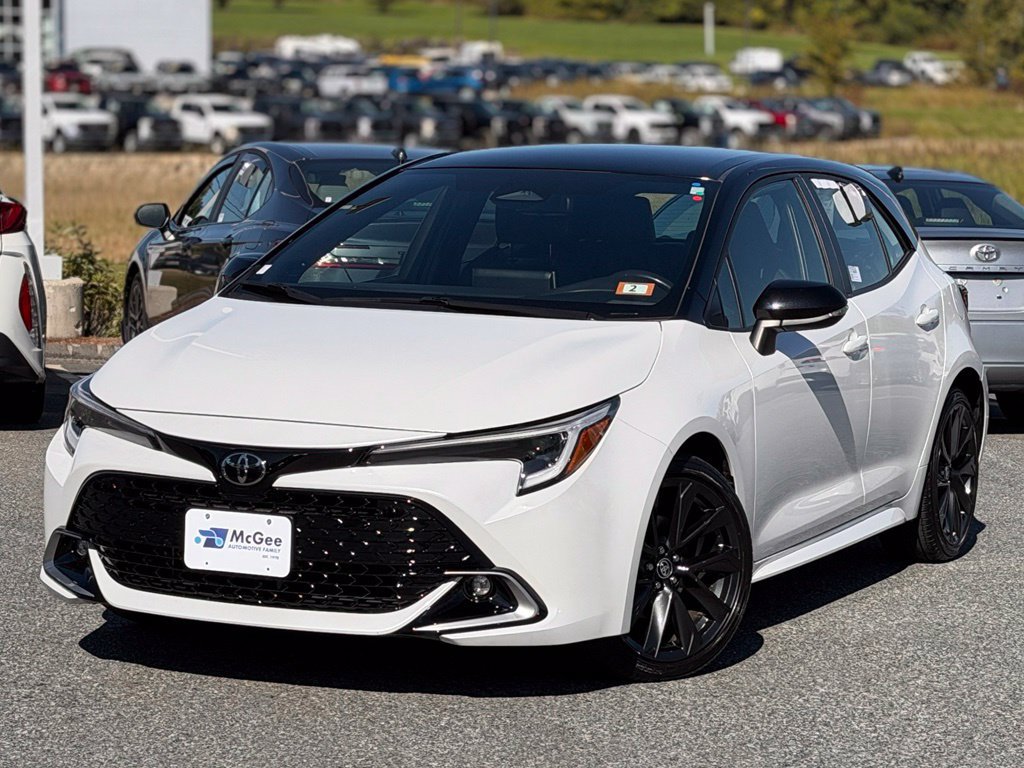 Used 2024 Toyota Corolla XSE FWD image 1