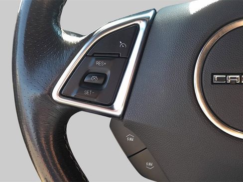 Used 2018 Chevrolet Camaro SS image 22