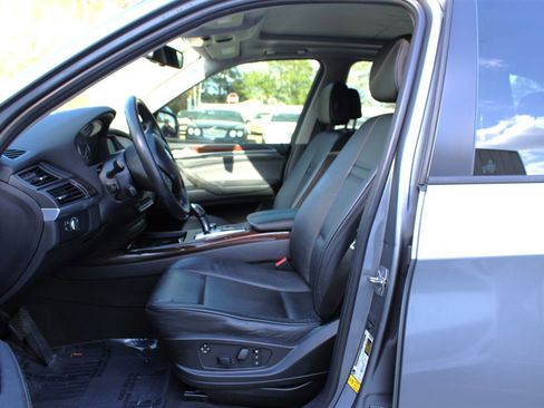Used 2010 BMW X5 xDrive35d AWD/4WD image 16