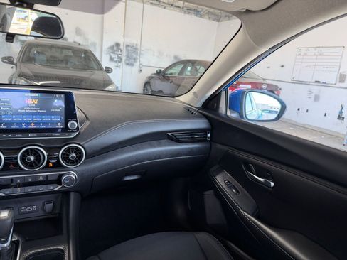Used 2025 Nissan Sentra SV image 33