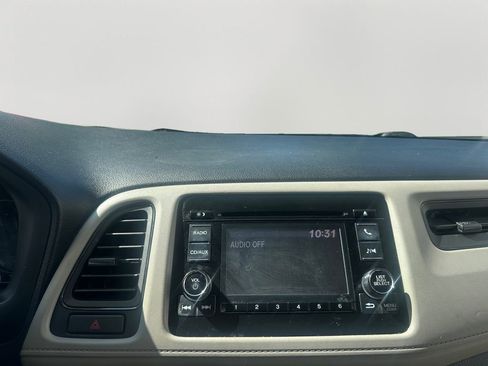 Used 2016 Honda HR-V LX image 15