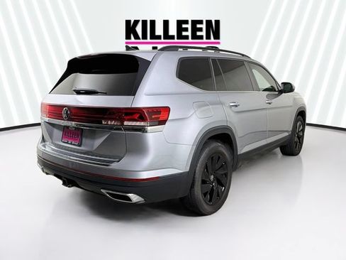 Used 2024 Volkswagen Atlas SE FWD image 7