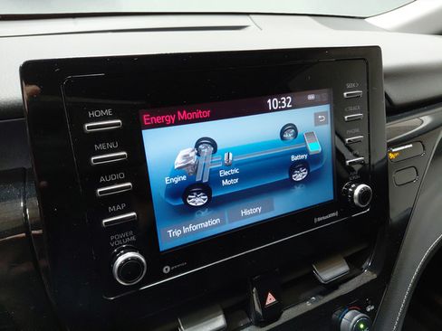 Used 2023 Toyota Camry SE FWD image 32