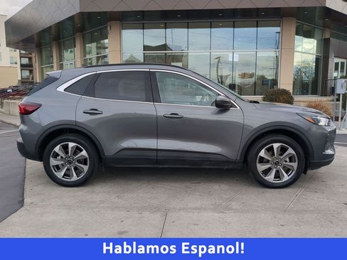 Used 2025 Ford Escape Platinum image 2