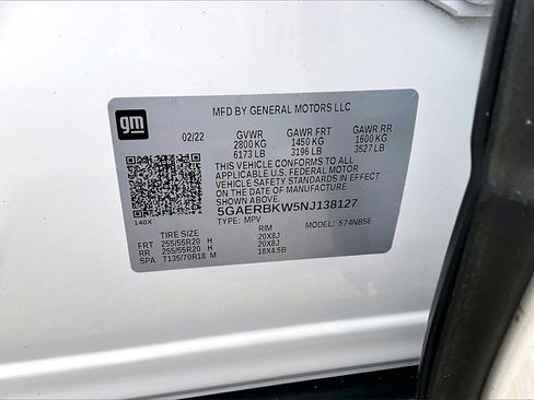 Used 2022 Buick Enclave Essence w/ Experience Buick Package image 36