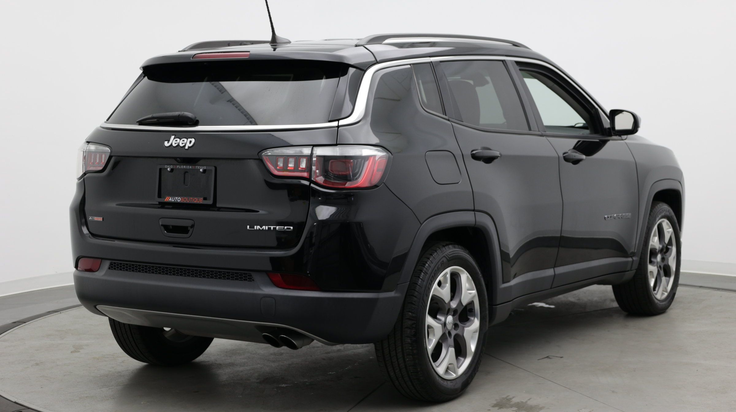 Used 2020 Jeep Compass Limited FWD image 7