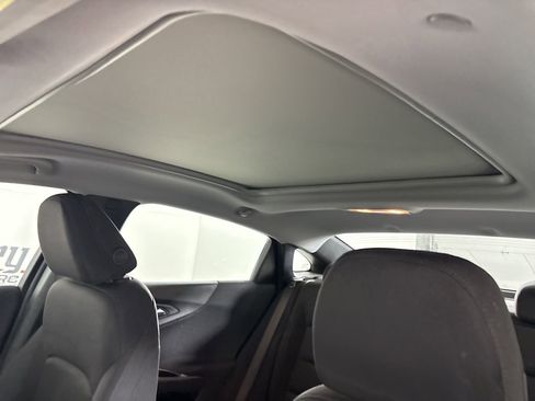 Used 2024 Chevrolet Malibu LT image 10