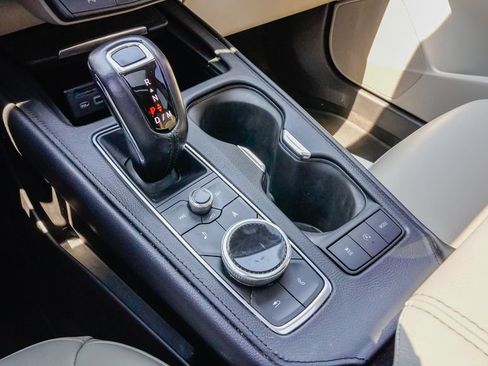 Used 2019 Cadillac XT4 Luxury FWD image 15