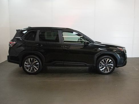 Used 2026 Subaru Forester Touring AWD/4WD image 3
