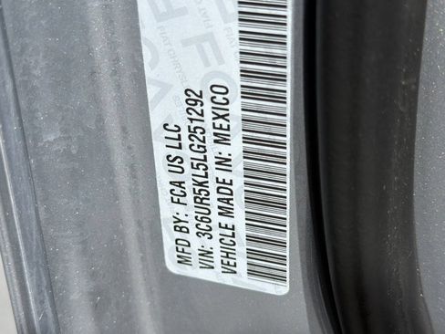 Used 2020 RAM 2500 Laramie AWD/4WD image 28