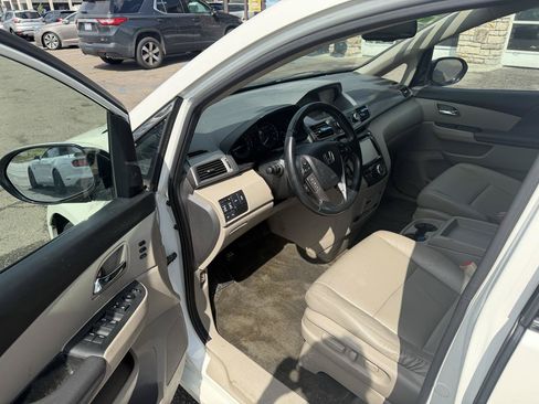 Used 2015 Honda Odyssey Touring Elite image 10