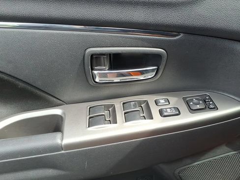 Used 2020 Mitsubishi Outlander Sport SE FWD image 11