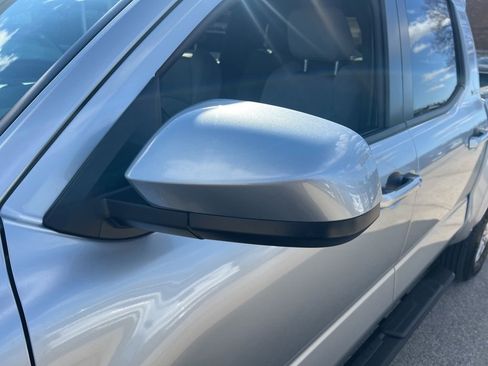 Used 2025 Toyota Tacoma SR5 image 29