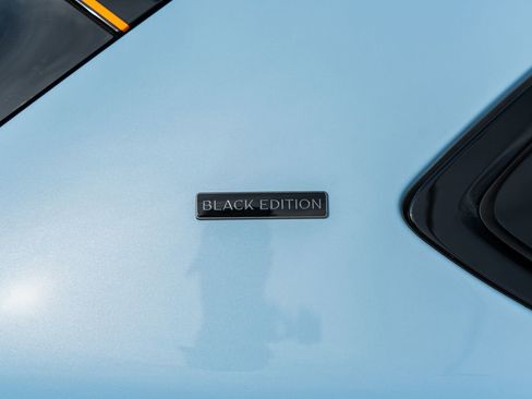 Certified 2025 Bentley Bentayga S Black Edition image 17