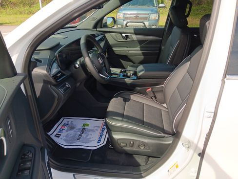 New 2026 Buick Enclave Preferred image 7