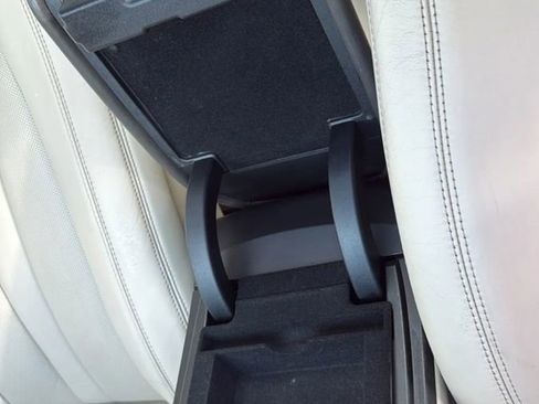 Used 2017 Lincoln MKX Select w/ Select Plus Package image 41