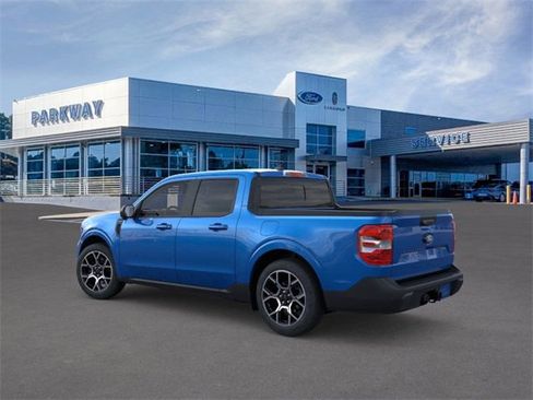 New 2025 Ford Maverick Lariat w/ 4K Tow Package image 4