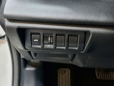 Used 2023 Subaru Legacy Premium AWD/4WD image 10