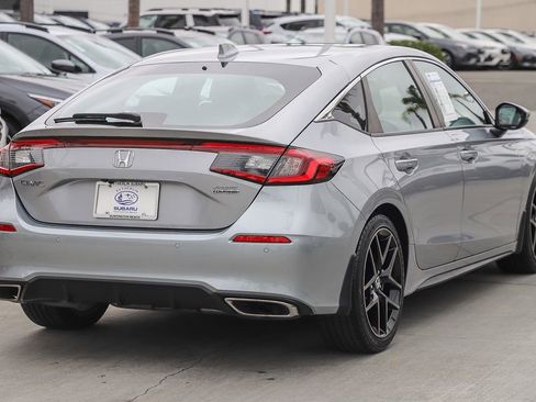 Used 2022 Honda Civic Sport Touring image 6