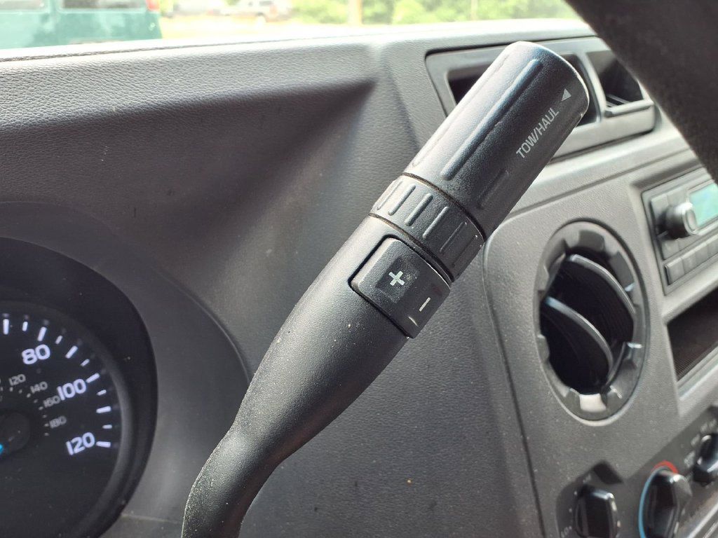 Used 2022 Ford E-350 and Econoline 350 Super Duty w/ Power Windows & Locks Group RWD image 16