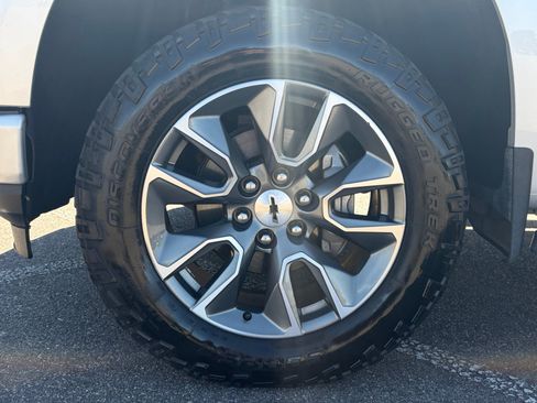 Used 2021 Chevrolet Silverado 1500 RST w/ All Star Edition Plus AWD/4WD image 12