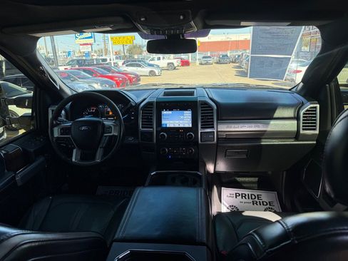 Used 2017 Ford F250 Platinum w/ Platinum Ultimate Package image 17