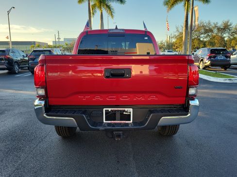 Used 2023 Toyota Tacoma SR5 image 10
