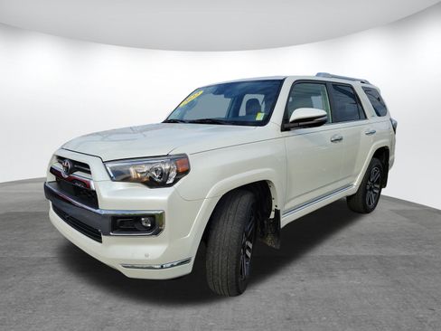 Used 2022 Toyota 4Runner Limited image 3
