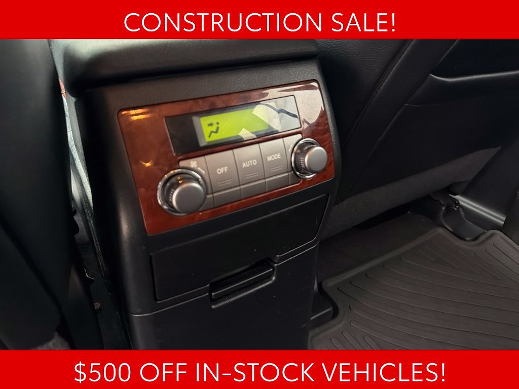 Used 2012 Toyota Highlander Limited w/ Tow Pkg AWD/4WD image 23