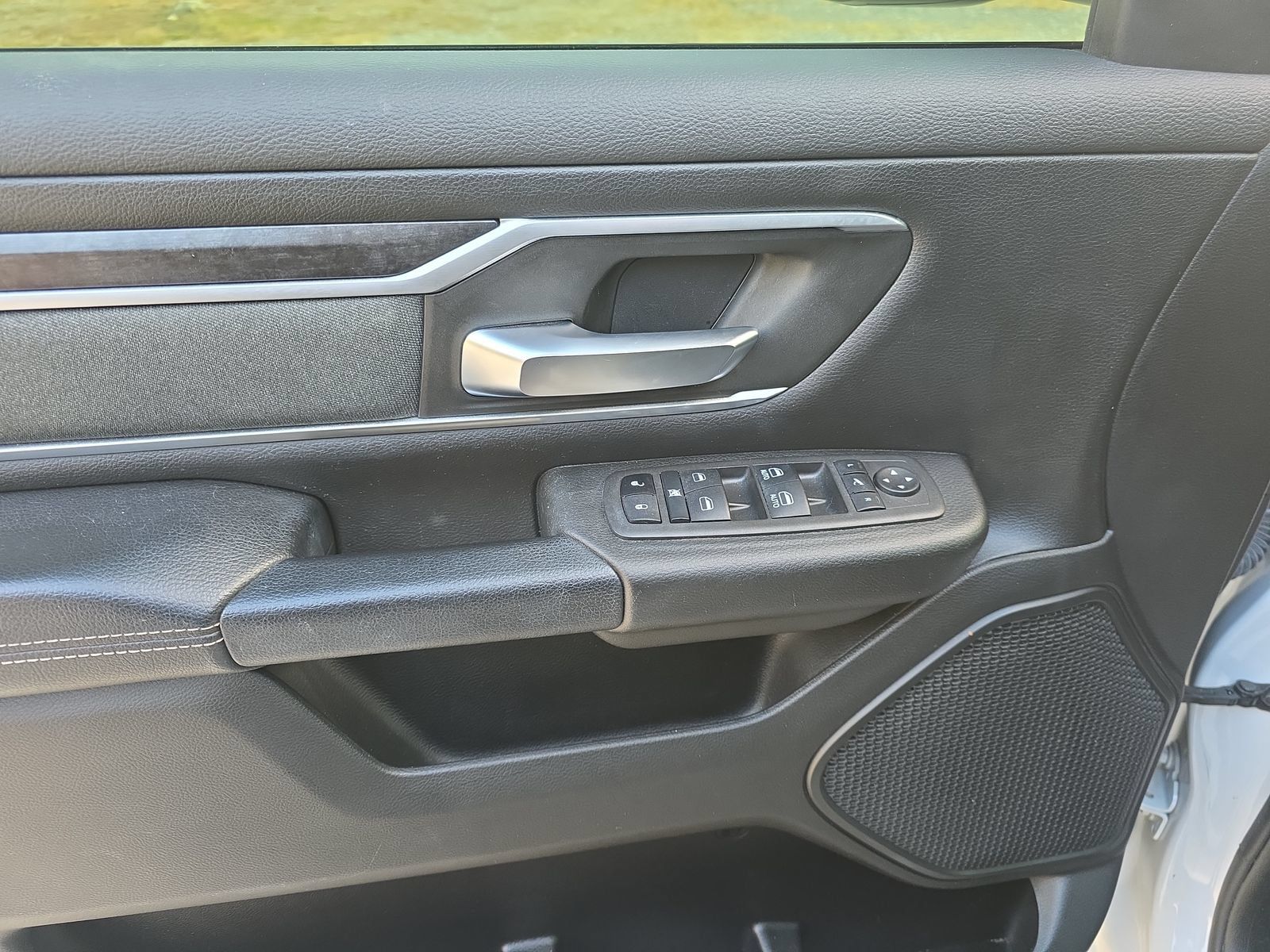 Used 2022 RAM 1500 Big Horn AWD/4WD image 16