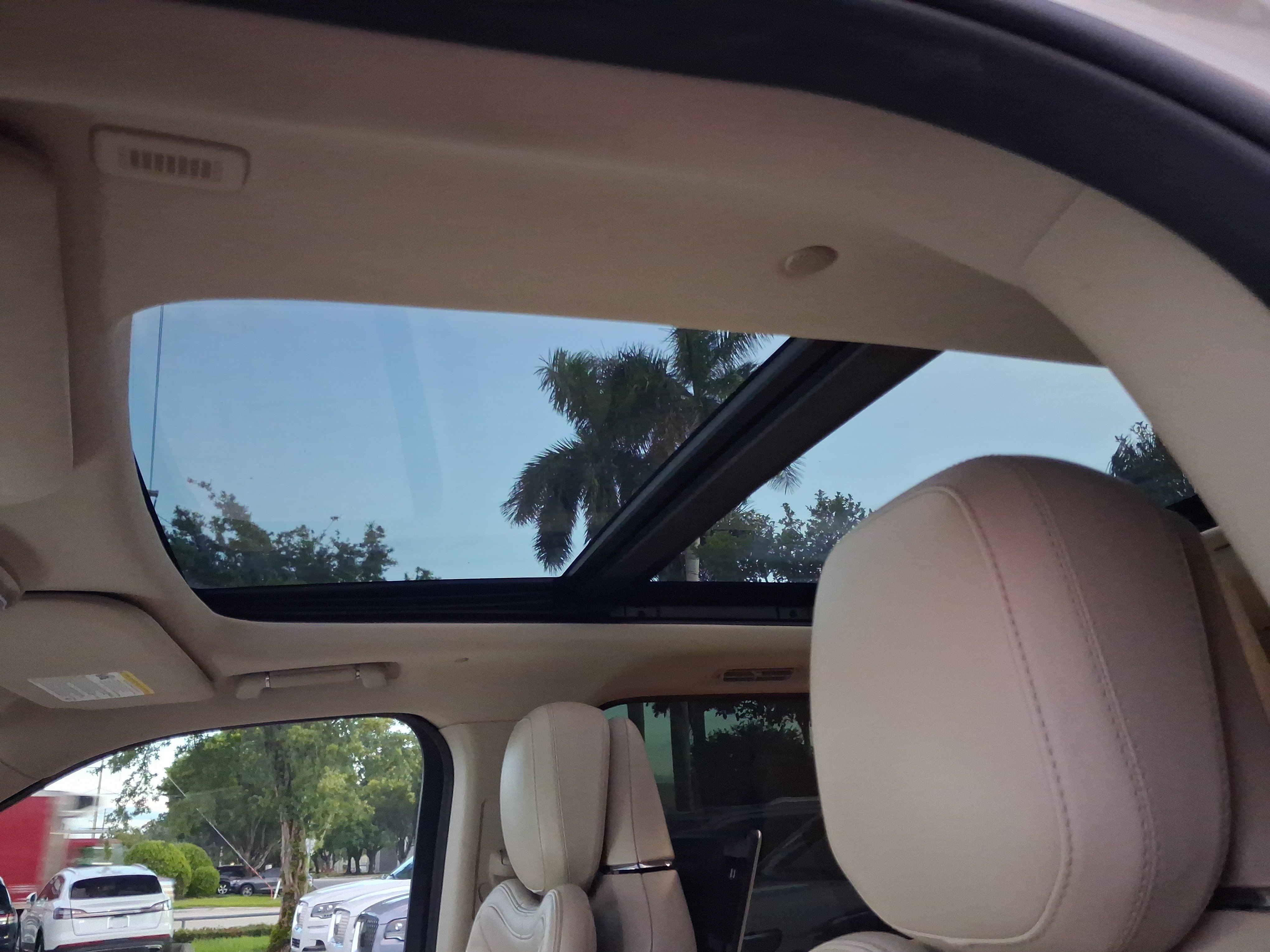 Certified 2021 Lincoln Navigator Reserve RWD image 14