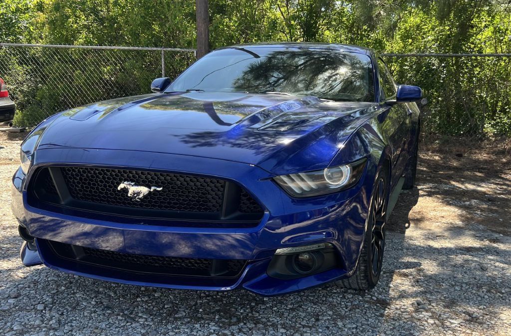 Used 2015 Ford Mustang GT Premium RWD image 2