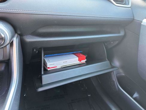 Used 2019 Toyota RAV4 XLE image 32